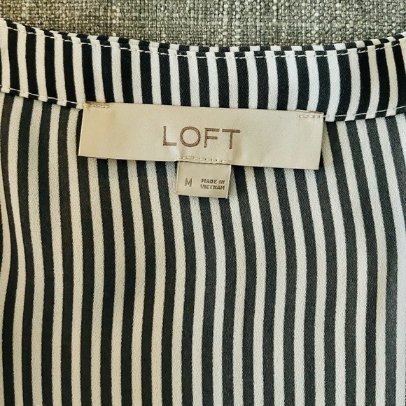 Y2K LOFT Striped Pinstripe V-Neck Bodysuit Medium - Picture 7 of 8